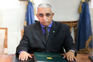 ننن