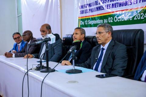 فعاليات إطلاق تكوين حول المناهج وطرق التدريس لصالح 2235 أستاذا